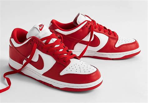 university red low Nike dunks